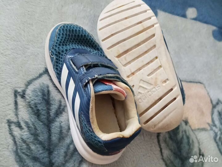 Кроссовки adidas 27