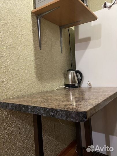 Кухонный стол
