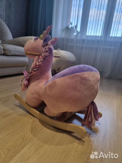 Качалка для девочки Тутти