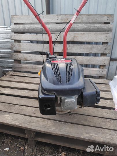 Культиватор MTD T240