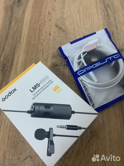 Петличный микрофон Godox