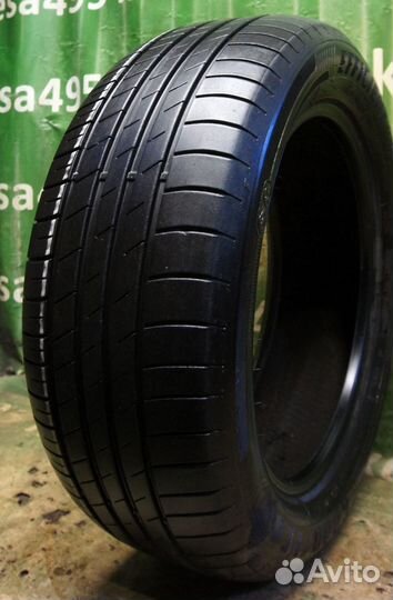 Goodyear EfficientGrip Performance 225/55 R17 97Y