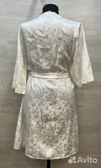 Короткий халат на девушку XS