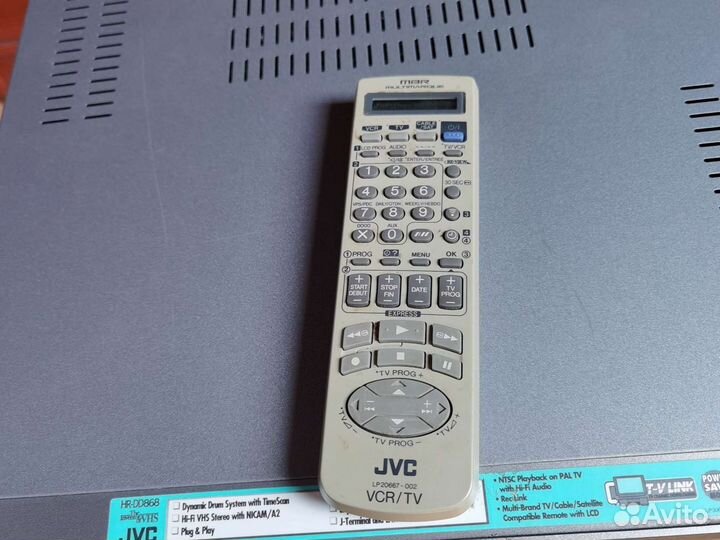 Видеомагнитофон JVC HR-DD868