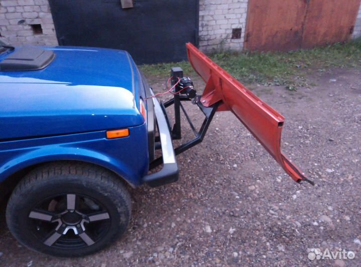 Отвал на ниву 4x4