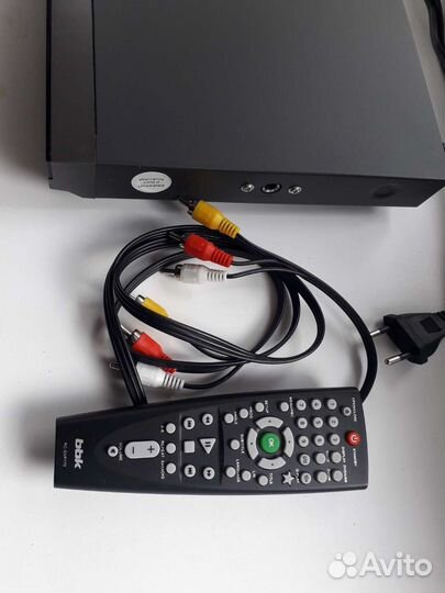 DVD CD плеер проигрыватель BBK с пультом