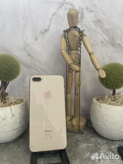 iPhone 8 Plus, 64 ГБ