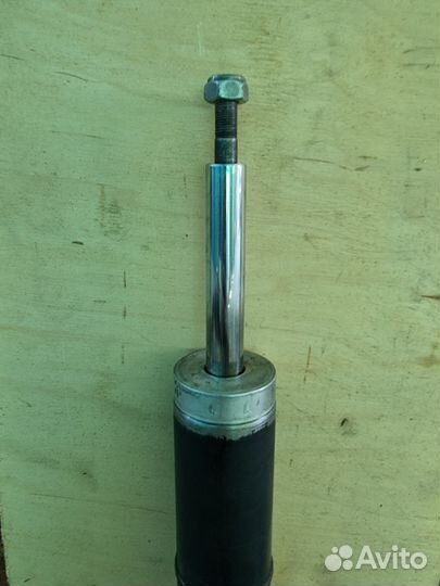 Стойки амортизаторов Mercedes GL/ML