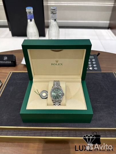 Часы Rolex Datejust Green Dial Jubilee