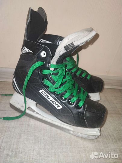 Хоккейные коньки bauer