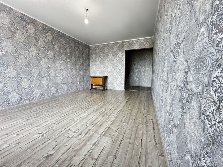 2-к. квартира, 60 м², 8/10 эт.