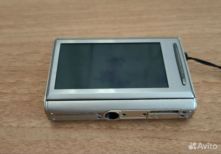 Цифровой фотоаппарат Samsung