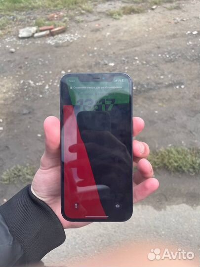 iPhone 12, 64 ГБ