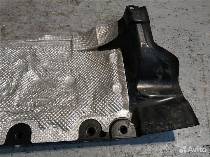 Перегородка моторного отсека правая Mercedes