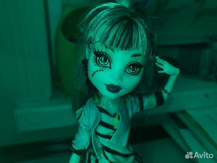 Кукла Монстер Хай френки штейн