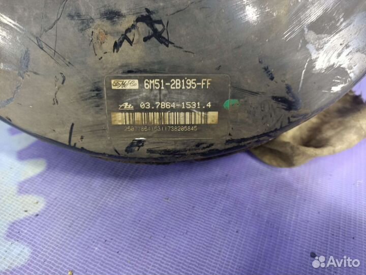 Вакуумный усилитель тормозов Ford Focus 2