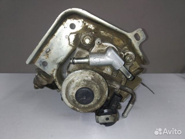 Топливный насос Mitsubishi L 200 4D56 2012