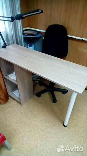 Стол для маникюра