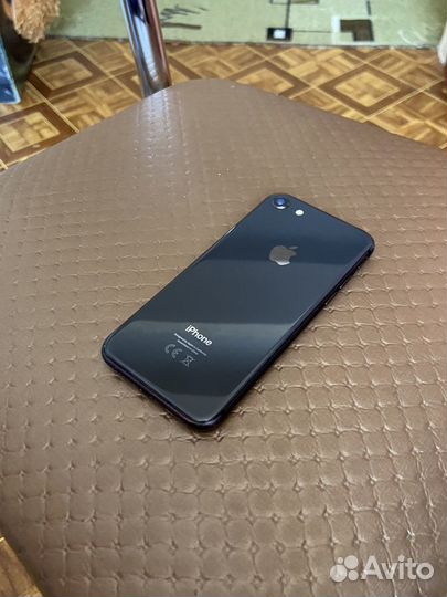 iPhone 8, 256 ГБ