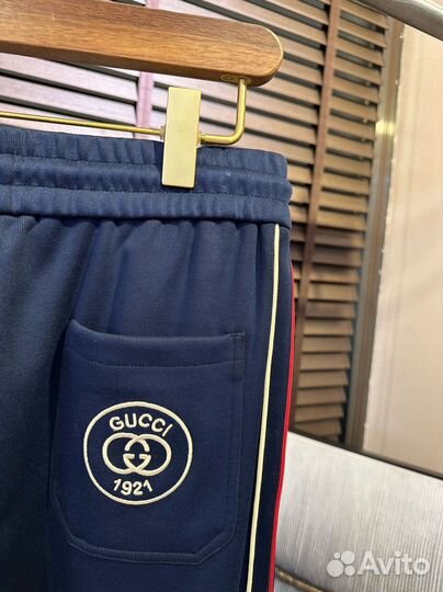 Спортивный костюм Gucci