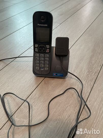 Радиотелефон panasonic KX-tg6811ru