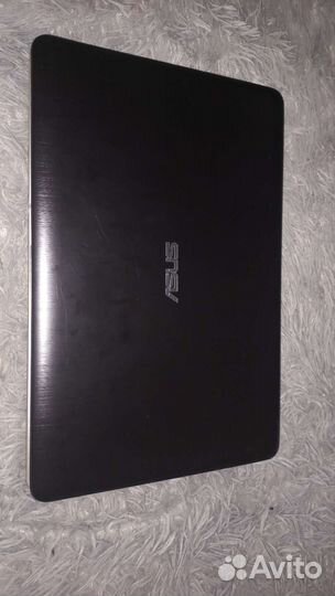 Ноутбук asus