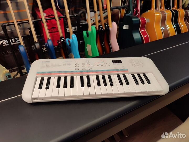 Синтезатор Yamaha PSS-E30