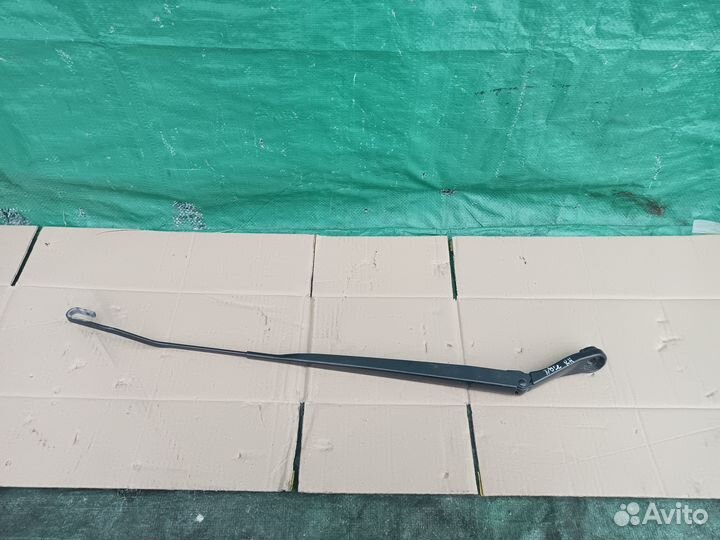 Поводок стеклооч-ля перед правый Note 2006-2013