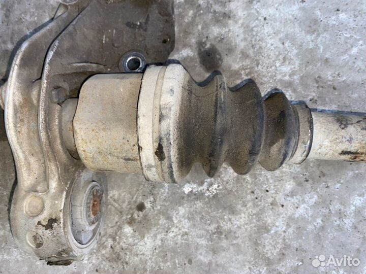 Привод правый Peugeot 206 2B TU3A 2006