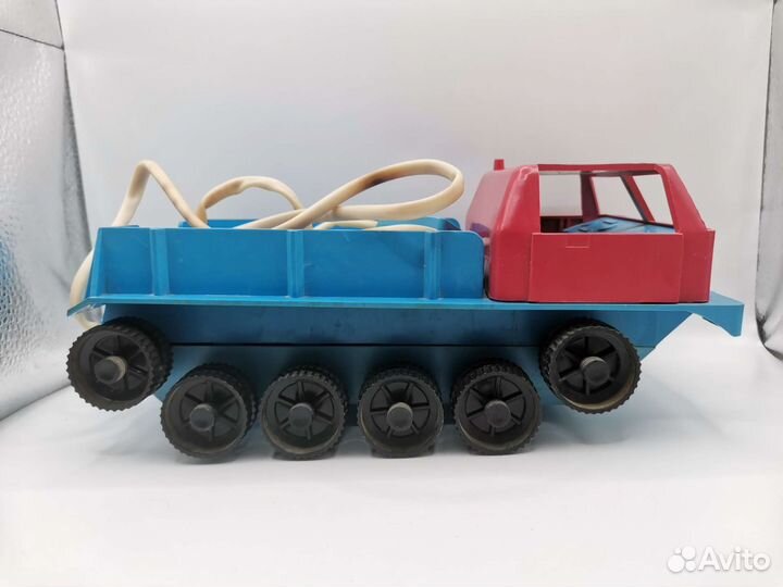 Машина Игрушка на управлении Пластик СССР