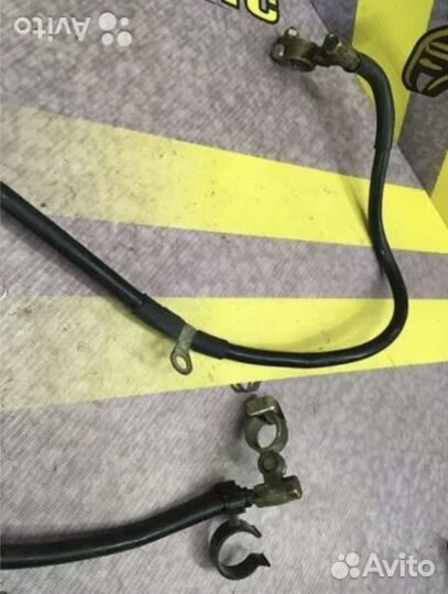 Клемма аккумулятора минус Шкода Октавия А4 Гольф 4