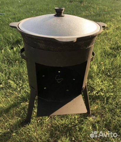 Чугунный казан с печкой