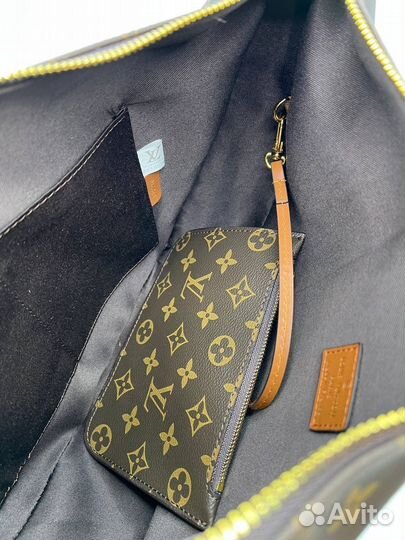 Сумка-хобо Louis Vuitton Loop Monogram, коричневый