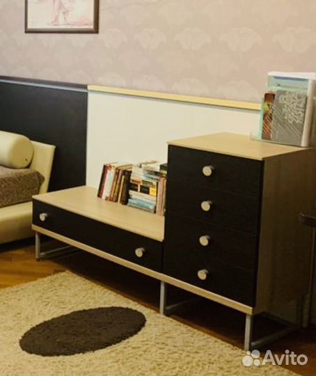 Тумба под телевизор/ тумба прикроватная /комод