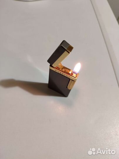 Зажигалка givenchy1700