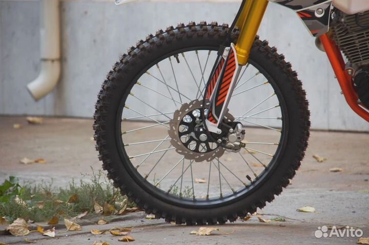 Мотоцикл Regulmoto Athlete 250