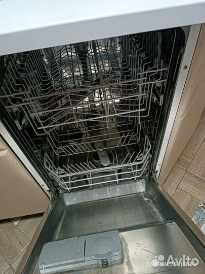 Посудомоечная машина 45 см отдельностоящая