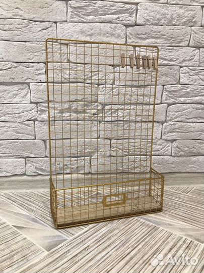 Полочка настенная