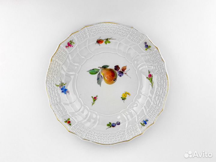 Старинная тарелка Meissen, Германия, фарфор,1825гг