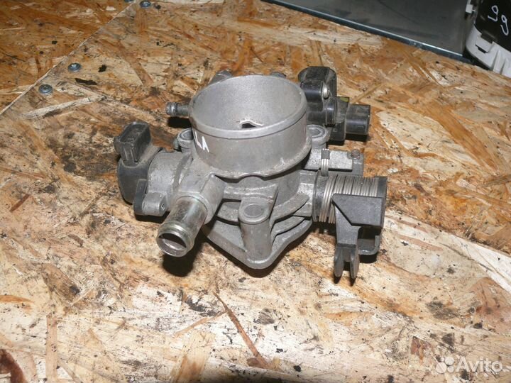 Дроссель Toyota Corolla E150 2007 г 1,6 л 1ZR