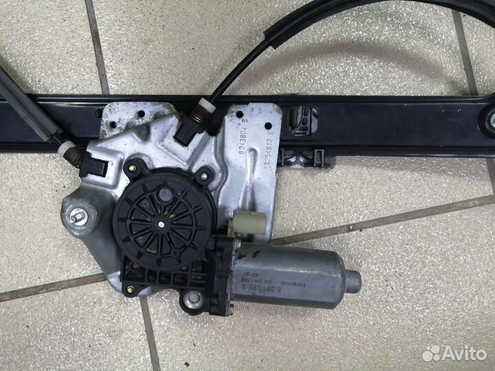 Стеклоподъемник передний правый BMW X5 E53