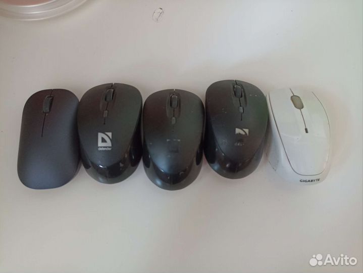 Сломанные беспроводные мыши