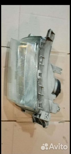 Mazda bongo friendee фары