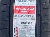 Kumho Ecsta PS91 225/40 R19 и 255/35 R19 93Y