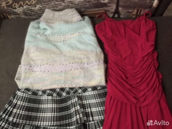 Отдам бесплатно женские вещи пакетом