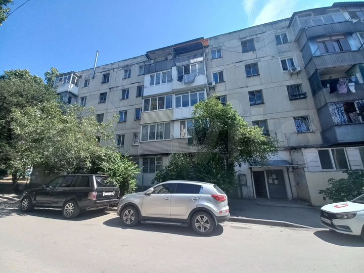 2-к. квартира, 40 м², 5/5 эт.