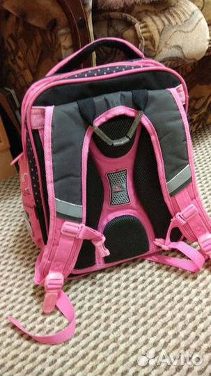 Рюкзак школьный