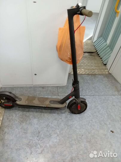 Электросамокат Xiaomi mijia m365 Оригинал