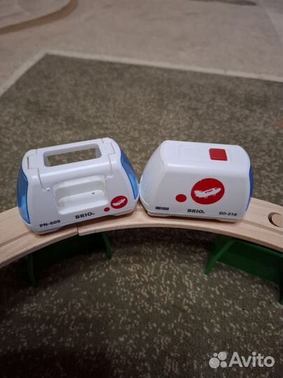 Аэропорт Брио с монорельсовым поездом