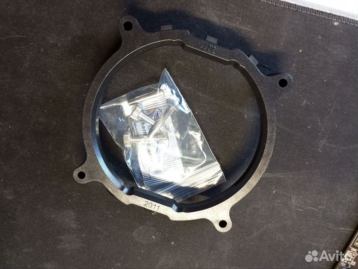 Комплект X79 Pro + E5 2689+16 гб DDR3 1600 Мгц